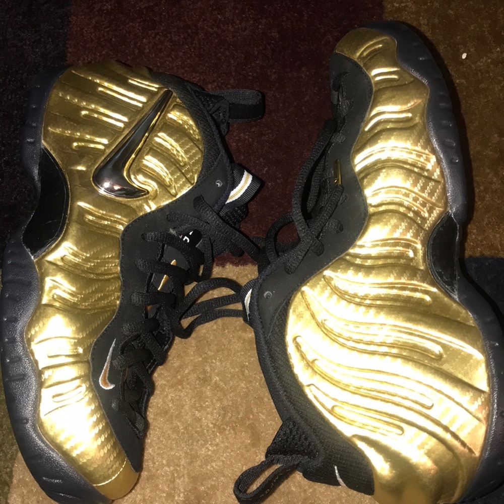 SOLD!!!!!!!     Nike Foamposite